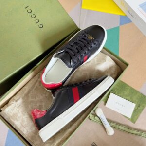gucci ace bee sneakers black