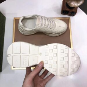 gucci rhyton clunky sneakers white pink