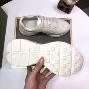 gucci rhyton clunky sneakers white blue red