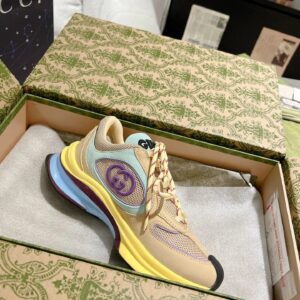 gucci run sneakers beige