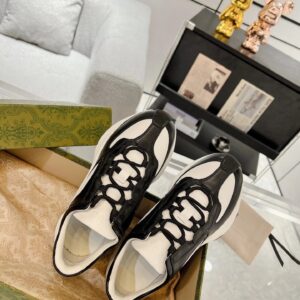 gucci run sneakers black white