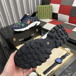 gucci signature sneakers blue