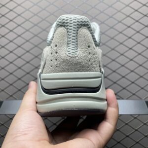 adidas yeezy 700 utility white