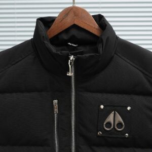 moose knuckles black vest