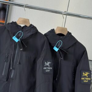 arc'teryx black jacket