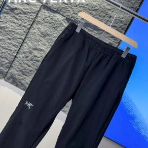 arc'teryx breathable pants, black/grey