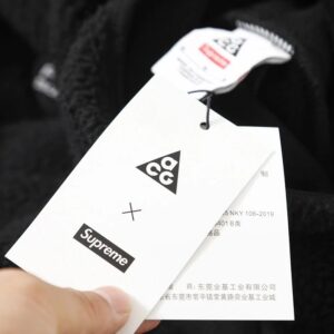 supreme acg pullover black