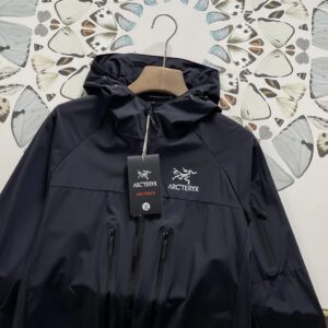 arc'teryx outdoor jacket multicolor