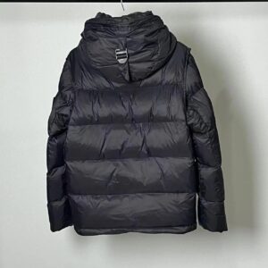 burberry heavy duty jacket （black and beige ）