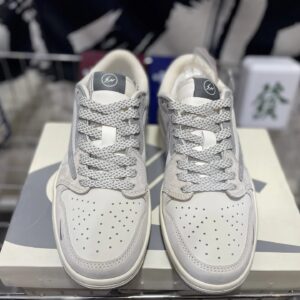 travis scott x aj1 reverse mocha