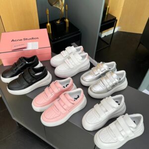 high version velcro sneakers