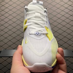 kyrie low e sneakers