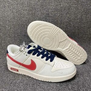 nike sb dunk low supreme