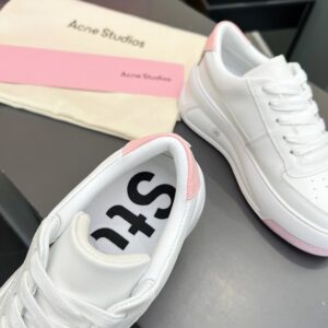 high version velcro sneakers