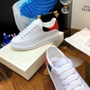 pcitem448422745 023a00000197ea85b5ae0a20e284 1440 1440.jpg