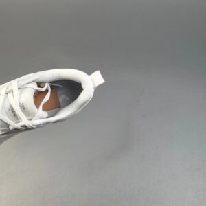 vomero 18 comfort shoes