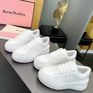 high version velcro sneakers