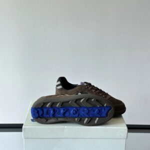 burberryclassic low top sneakers