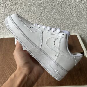 nike air force 1 '07 low triple sneakers white