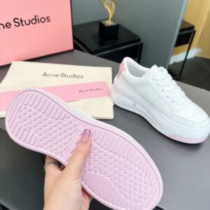 high version velcro sneakers