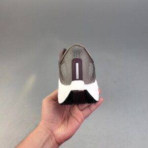 pegasus plus running shoes