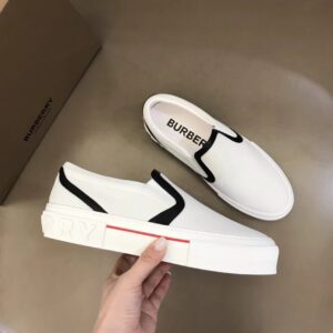 burberry men's sneakers arctic pennon low tops