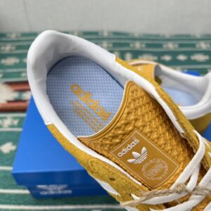 adidas gazelle trainers