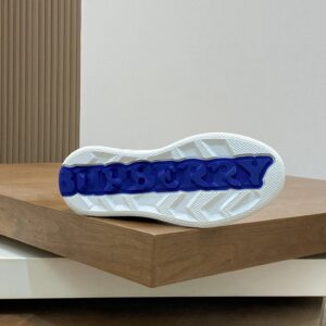 burberry low top sneakers in coastal blue