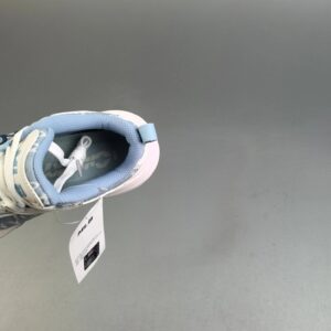 mlb xlg chunky sneakers white blue