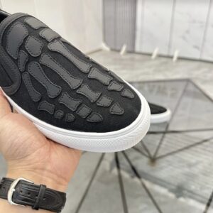 ami slip on shoes black
