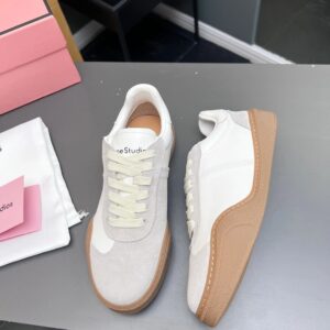 high version lace up shoes