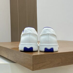 burberry hued sneakers nova check