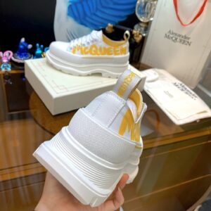 latest full color series