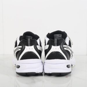 new balance mr530 sneakers（black and white）
