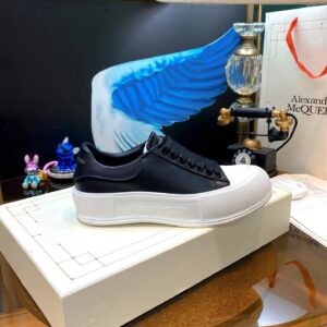 air cushion sole sneakers