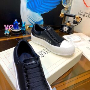 air cushion sole sneakers