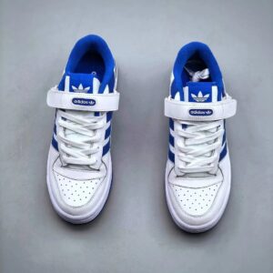 adidas forum low sneakers