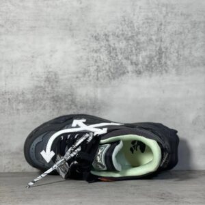 off white odsy 1000 black