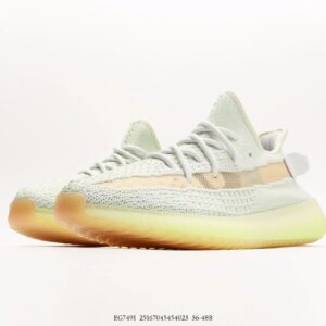adidas yeezy boost 350 v2 hyperspace