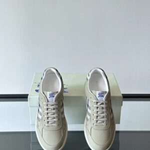 burberry men's classic sneakers