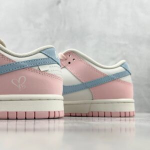 nike dunk low pink