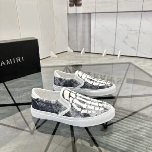 ami slip on sneakers white gray