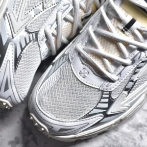 off white low top sneakers white