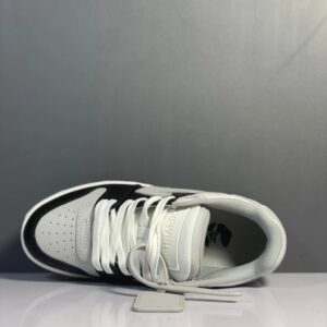 off white low top sneakers black/white