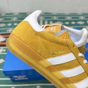 adidas gazelle trainers
