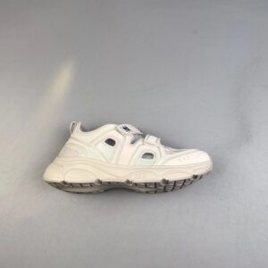 pcitem448422745 3108000001981851dba50a23057e 1536 2048.jpg