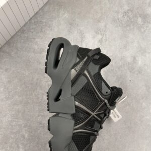 mlb dome runner sneakers