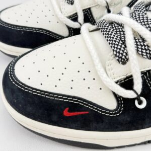 nike sb dunk low stussy