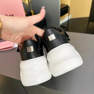 high version velcro sneakers