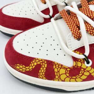 nike sb dunk low snake year